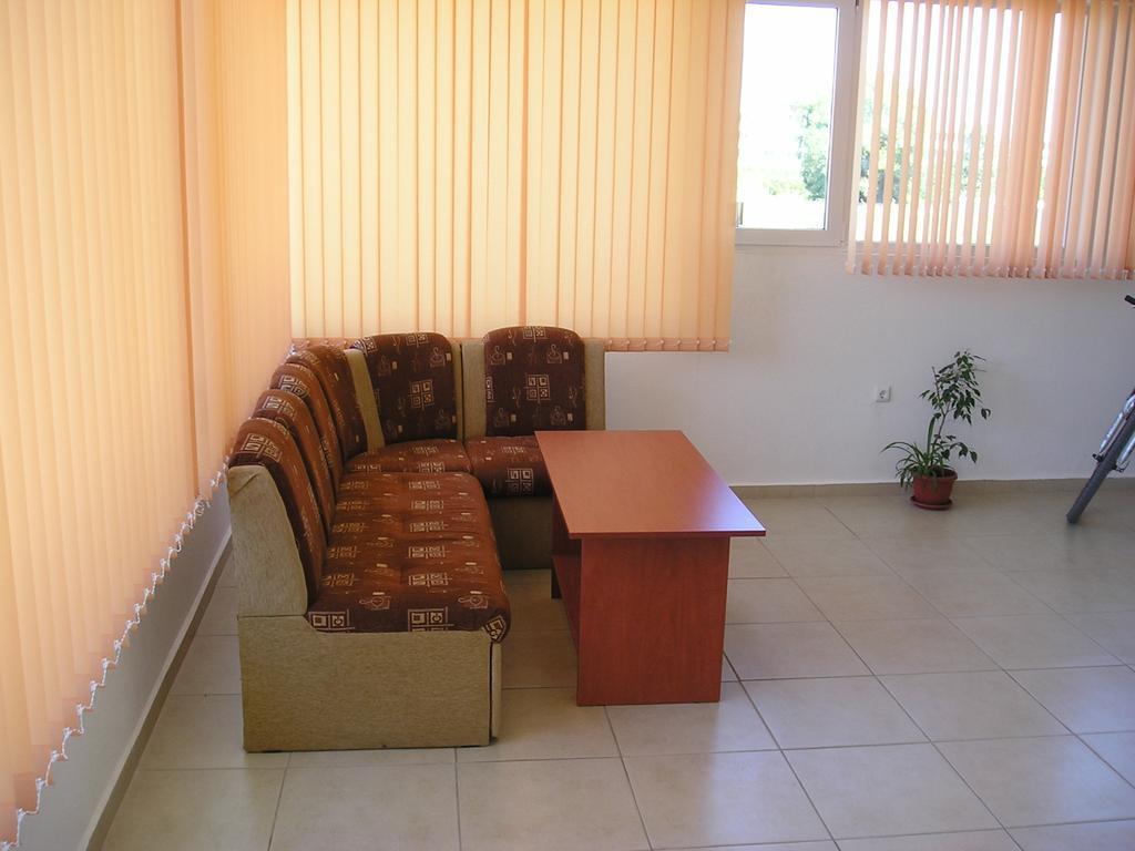 Hotel Morski Dar 克兰内沃 外观 照片