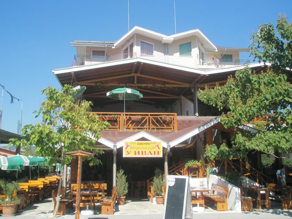 Hotel Morski Dar 克兰内沃 外观 照片